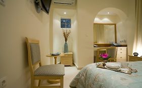 Andria Suites